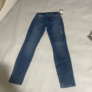Guess Jeans